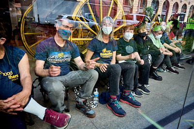 Climate Activists Occupy Wells Fargo Global Headquarters:April 25, 2022